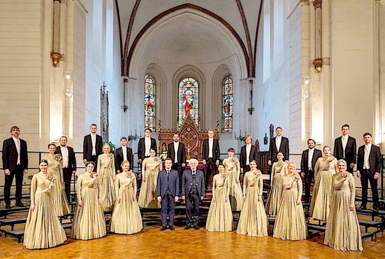 Рижский камерный хор ”Ave Sol” и Кокарс Имантс